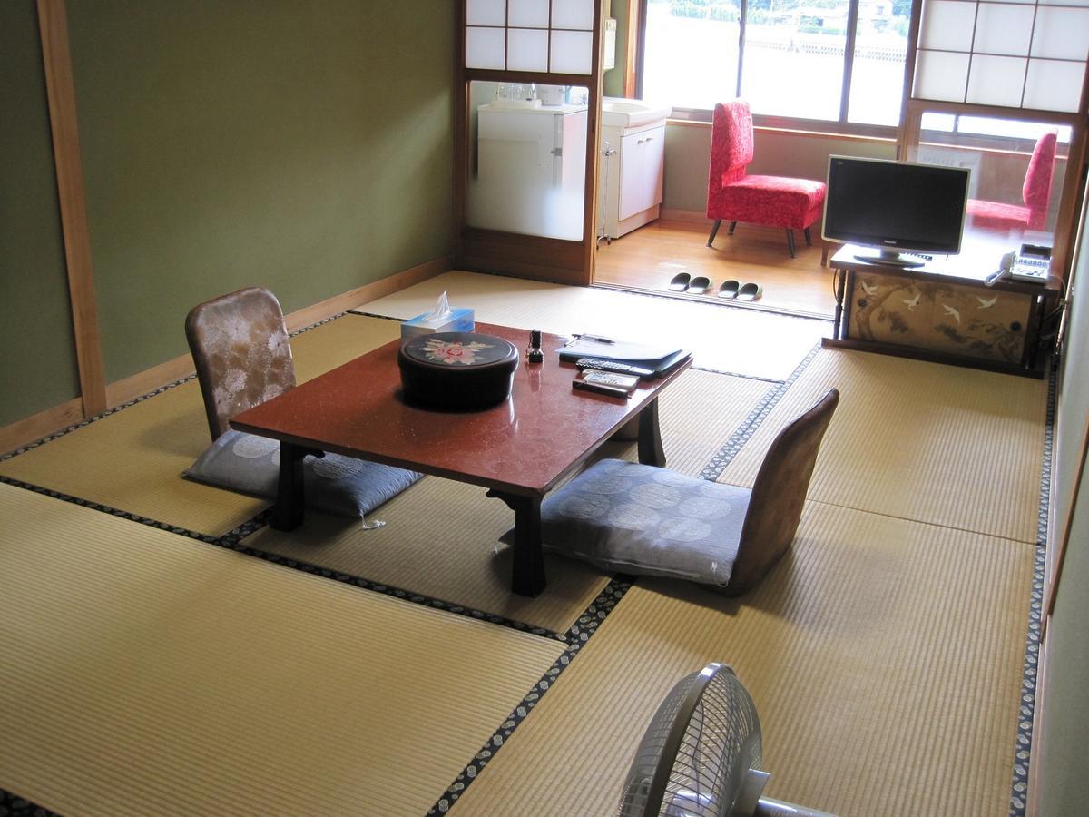 Suminoe Ryokan Hotel Onomichi Room photo